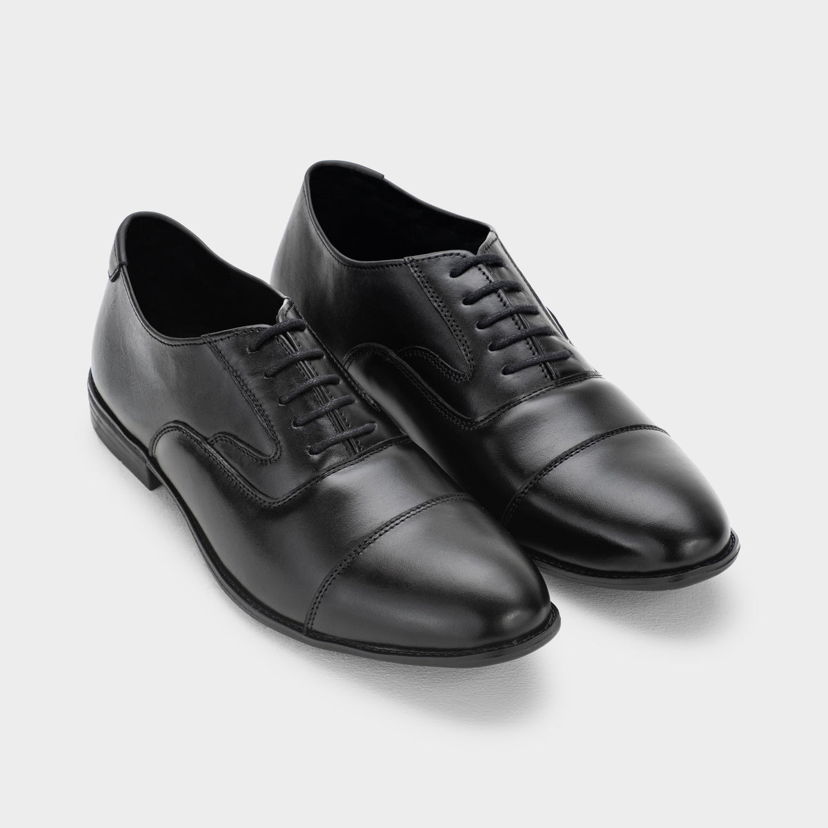 CAP TOE OXFORD