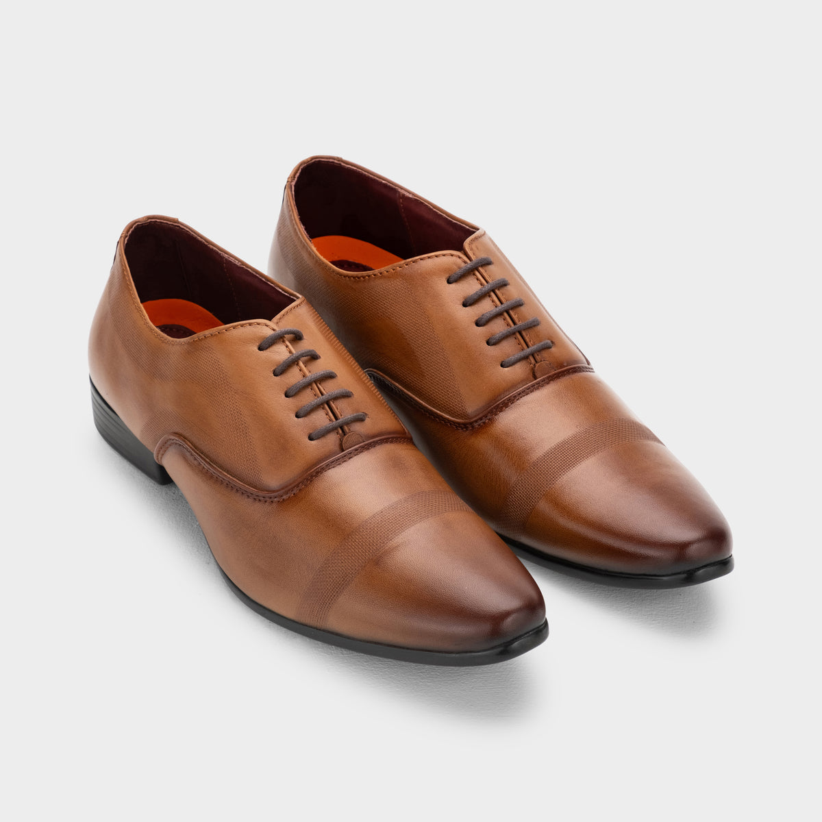 CAP TOE OXFORD