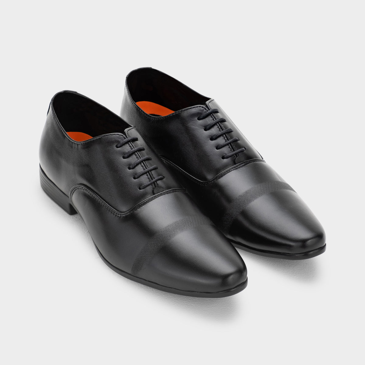 CAP TOE OXFORD