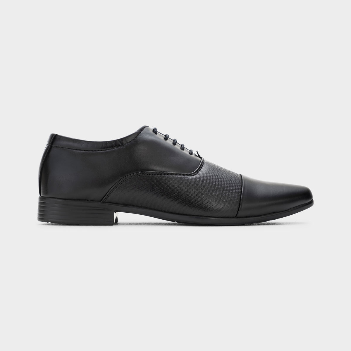 Executive Textured Oxford