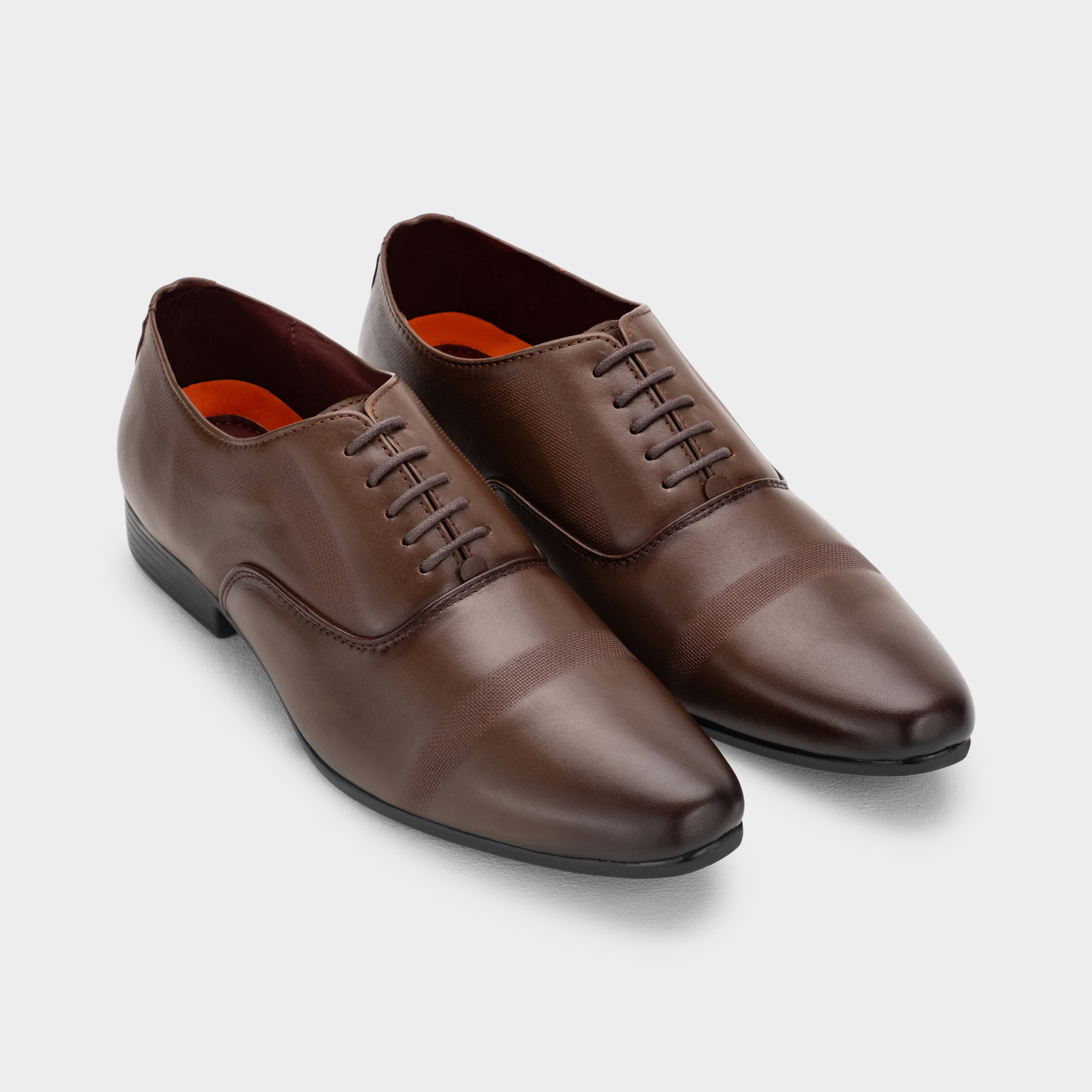 CAP TOE OXFORD